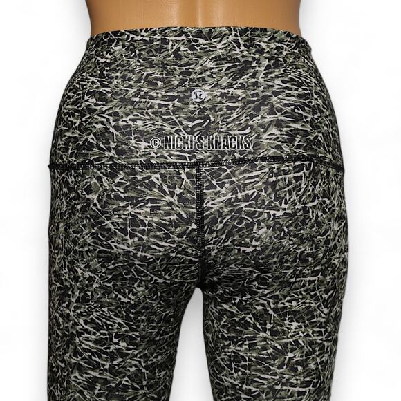 Lululemon Wunder Under Crop Luxtreme Ripple Green Leggings Yoga Size 6 - Picture 6 of 9